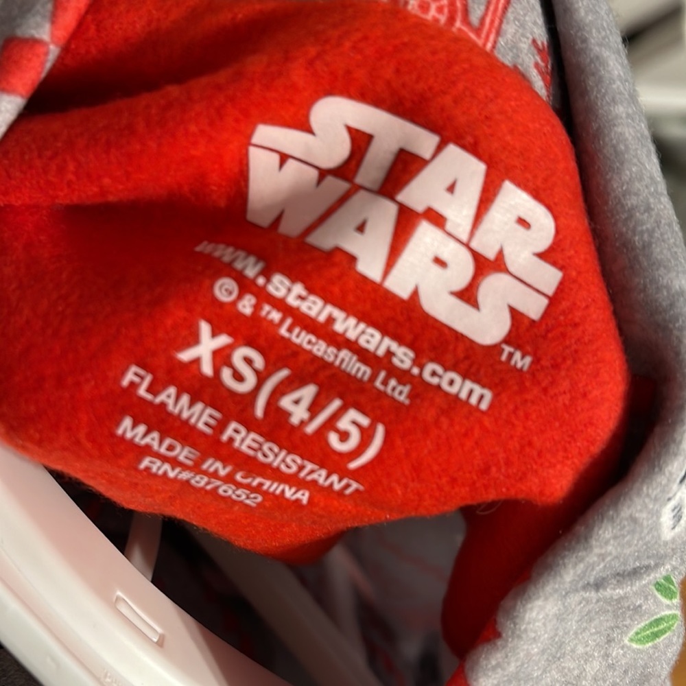 Star Wars Christmas Pajama set - Picture 3 of 3